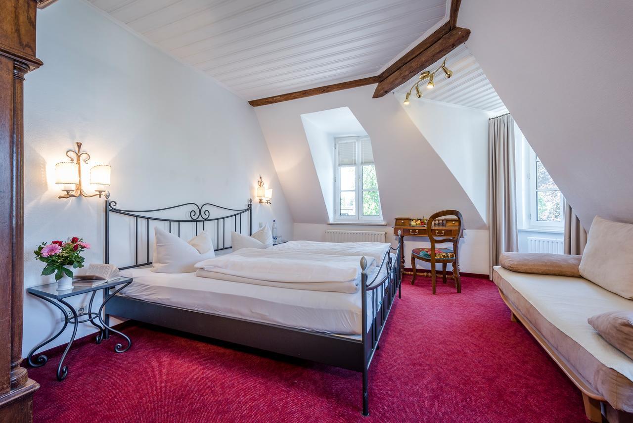 Laimer Hof Am Schloss Nymphenburg Munich Room photo